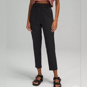 New Lululemon Stretch High-Rise Black 7/8 Pants Sz. 8